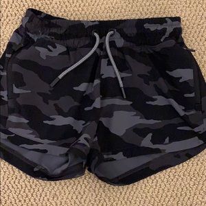 Camo athleta girl shorts!!